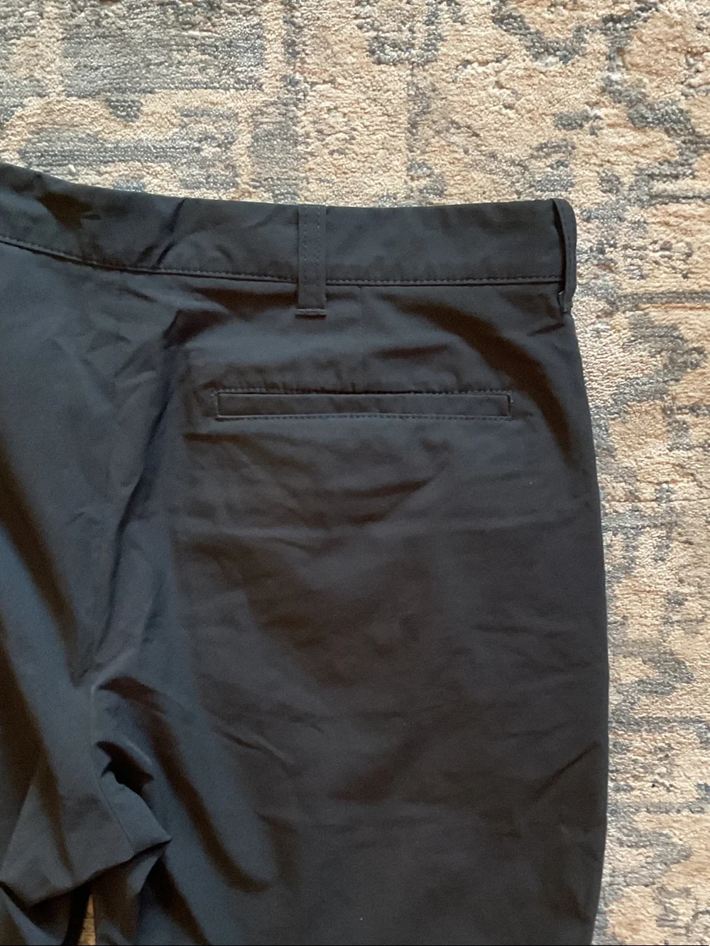 J. Crew Men’s Black Flat Front Chino Shorts 9” tech NWOT Sz 32 stretch travel